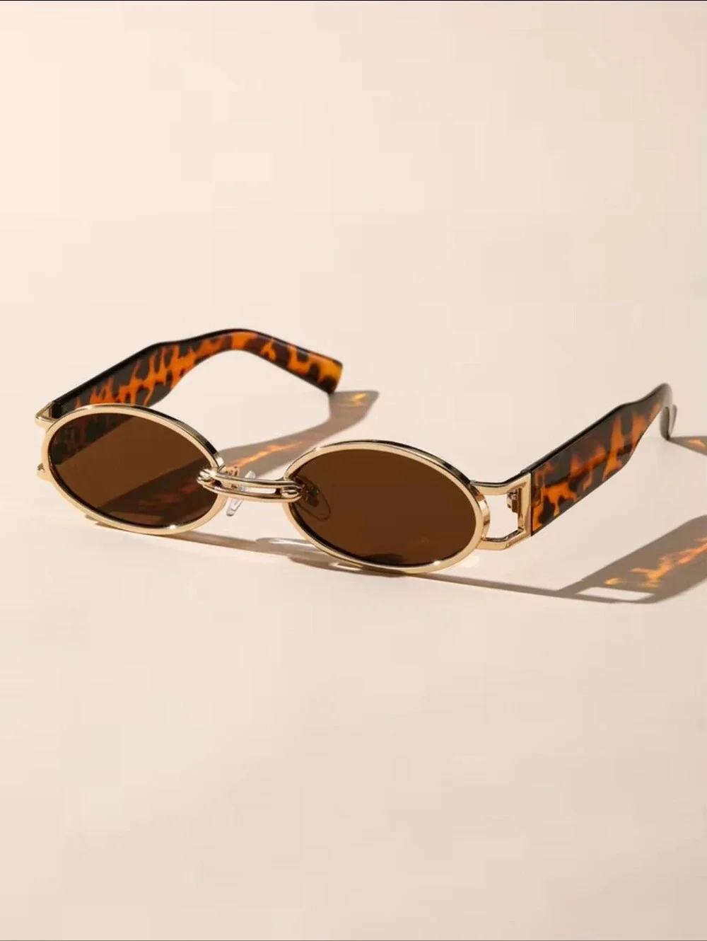 Tortoiseshell Oval Sunglasses - Brown Lenses